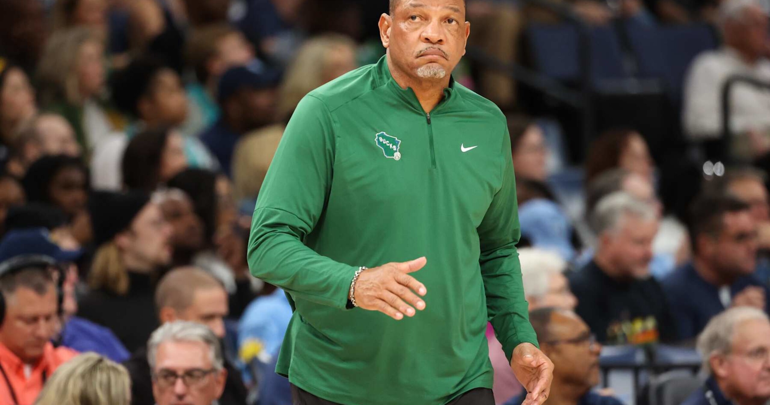 Doc Rivers Put on Hot Seat by NBA Fans as Giannis, Bucks Get Crushed by Towns, Knicks